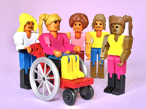 Figure XL - Ladies-Wheelchair