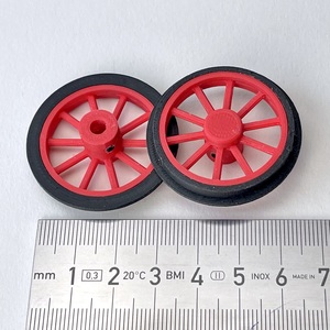 35mm-train-wheel