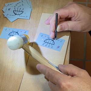 gaatjes stansen